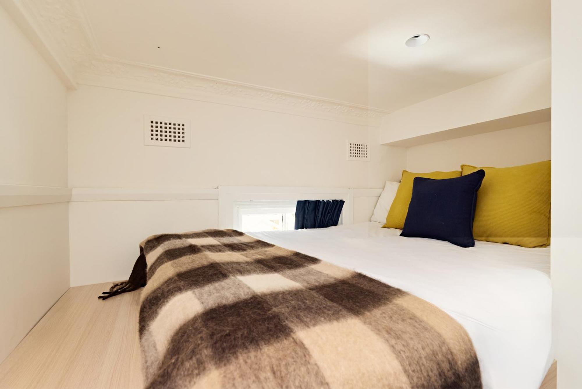 Little Drifter Bondi Hostel ซิดนีย์ ภายนอก รูปภาพ