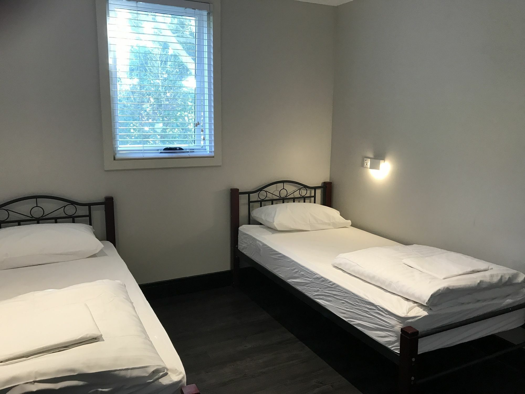 Little Drifter Bondi Hostel ซิดนีย์ ภายนอก รูปภาพ