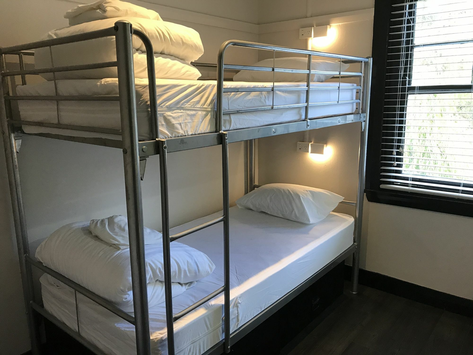 Little Drifter Bondi Hostel ซิดนีย์ ภายนอก รูปภาพ
